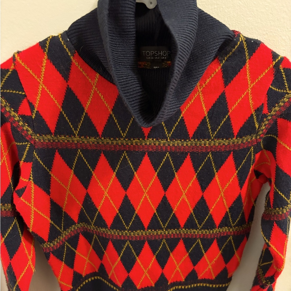 Argyle Turtle Neck